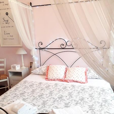 B&B Le Mi' Cocche Capannori Bagian luar foto