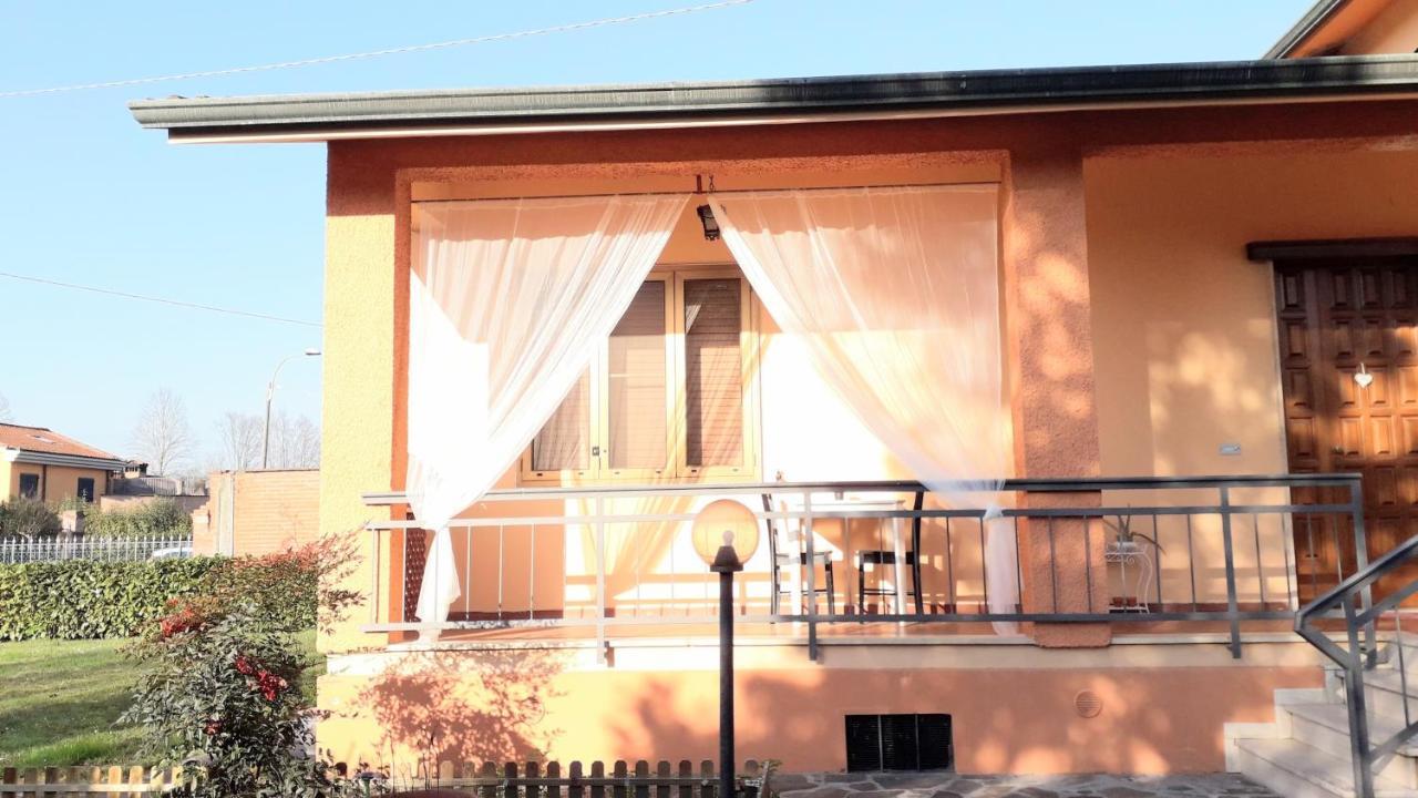 B&B Le Mi' Cocche Capannori Bagian luar foto