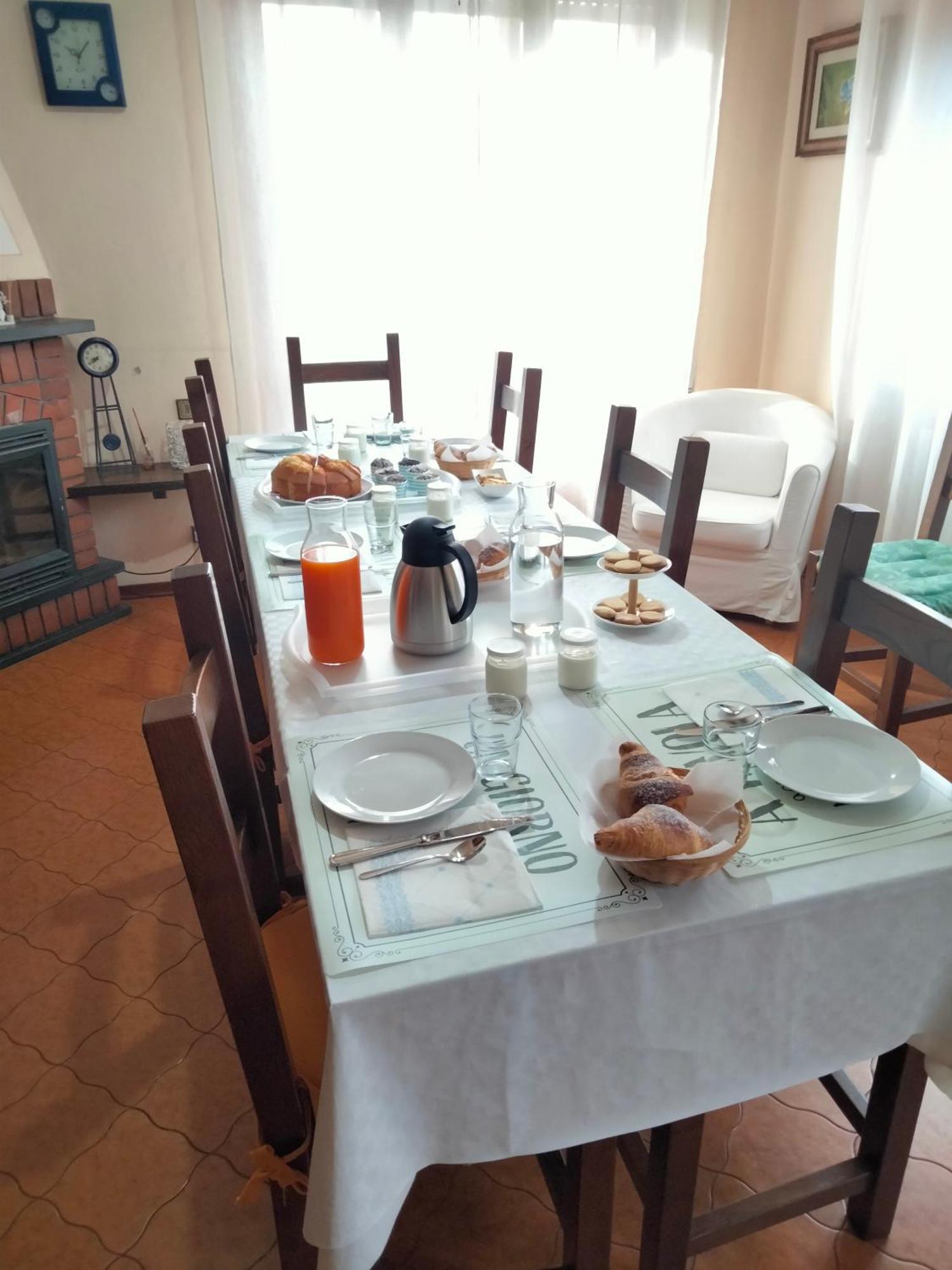 B&B Le Mi' Cocche Capannori Bagian luar foto