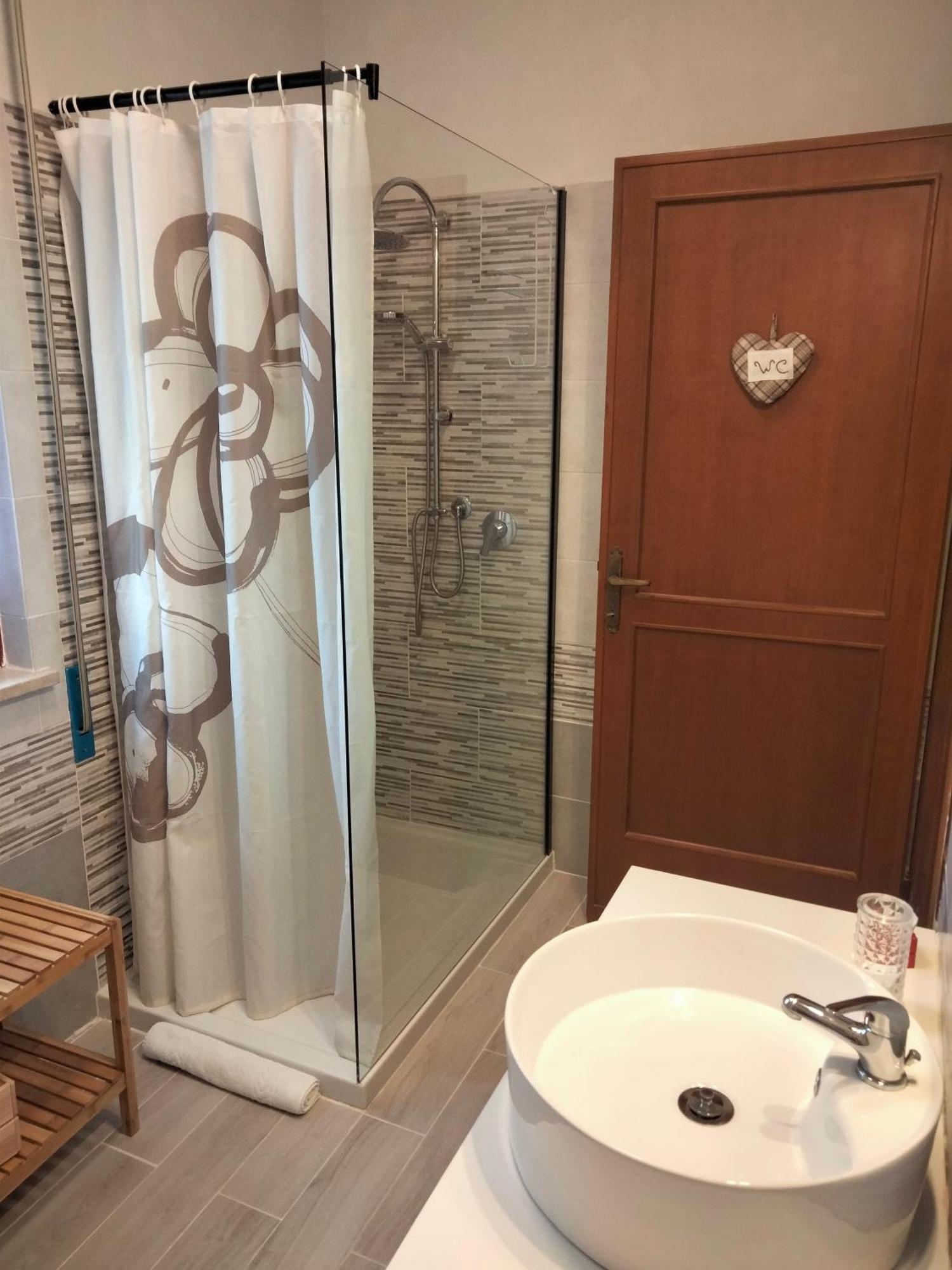 B&B Le Mi' Cocche Capannori Bagian luar foto